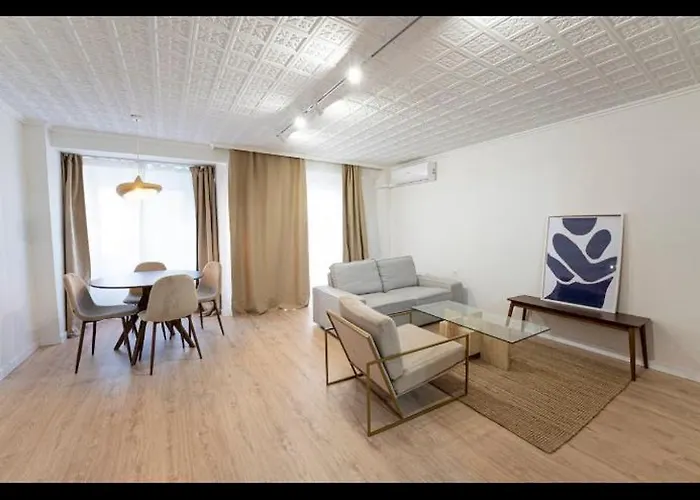 Luminosa En Piso Compartido Apartman